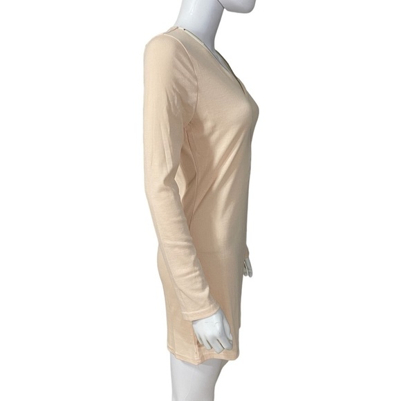 Peach Long Sleeve Front Zipper Dress
New - Picture 5 of 6